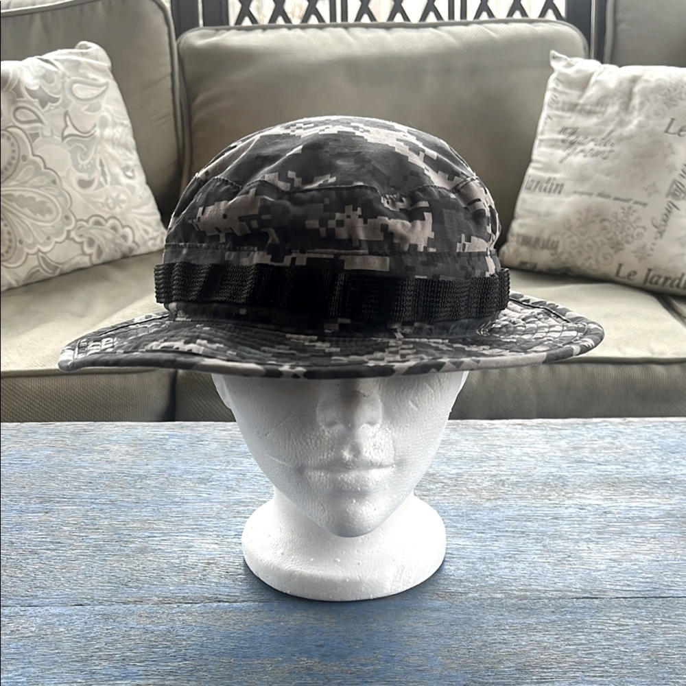 NWOT Propper Camo Boonie Hat Sz 7.5 - outdoor adventure & military ready